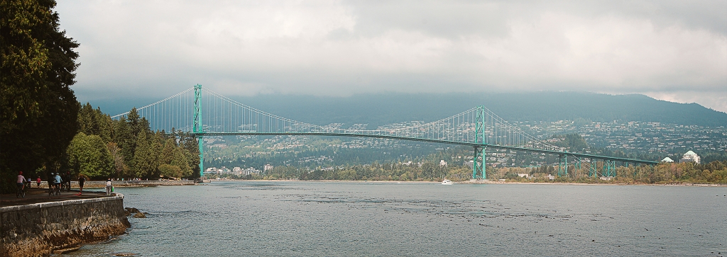 Most Lion Gate ve Vancouveru.